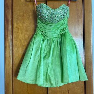Green Short Prom Dress